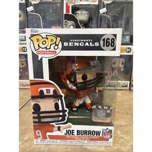 Funko Pop! Vinyl: Joe Burrow #168 w/Ptotector